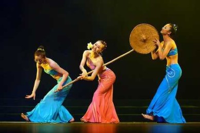 傣族舞舞蹈教案