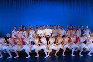 中央芭蕾舞团最美人间六月天 走进宣化科技职业学院